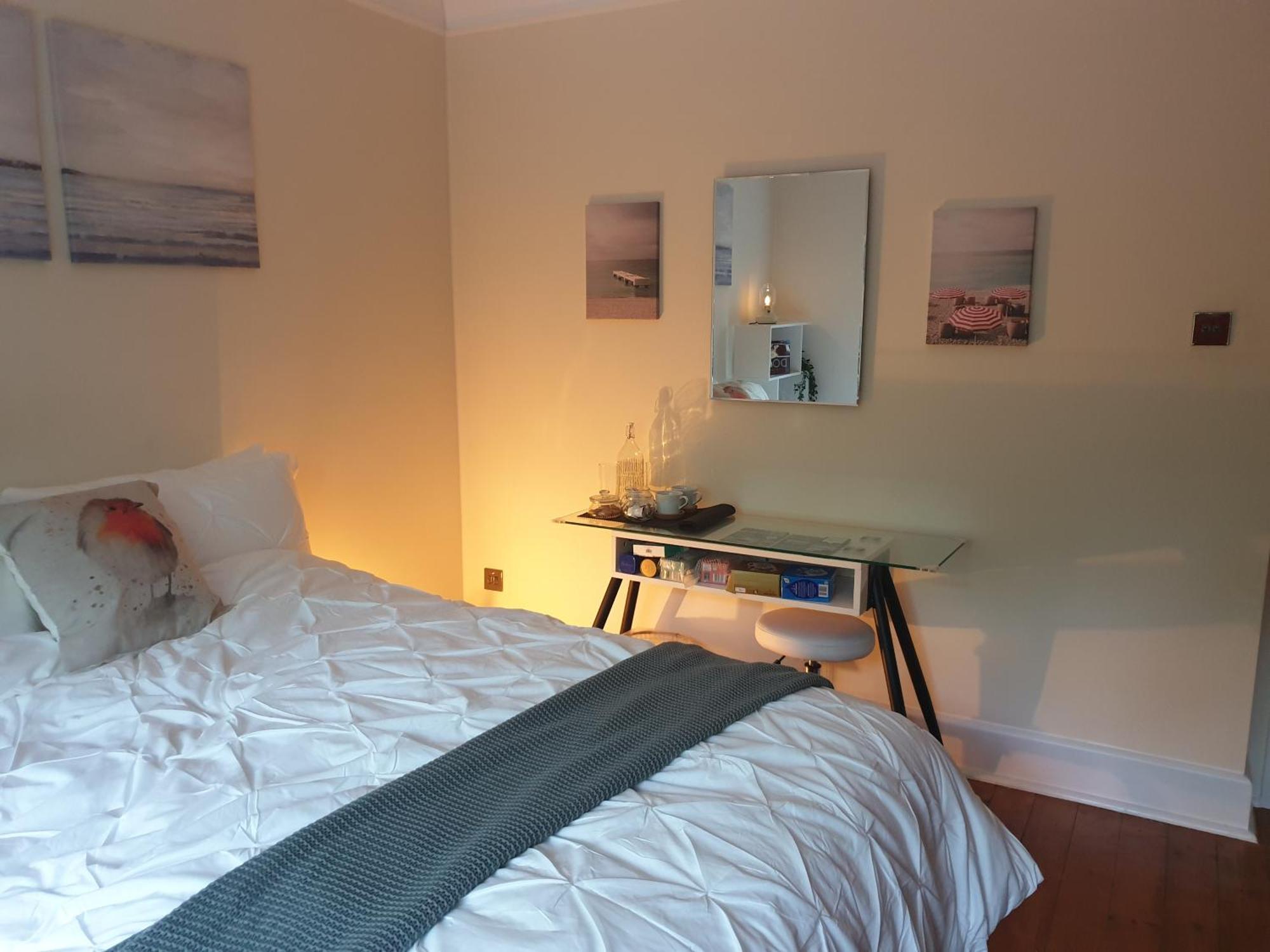 Little Robin Gate - Free Parking - Central - 10 Min Walk To Train Station Bournemouth Exterior photo